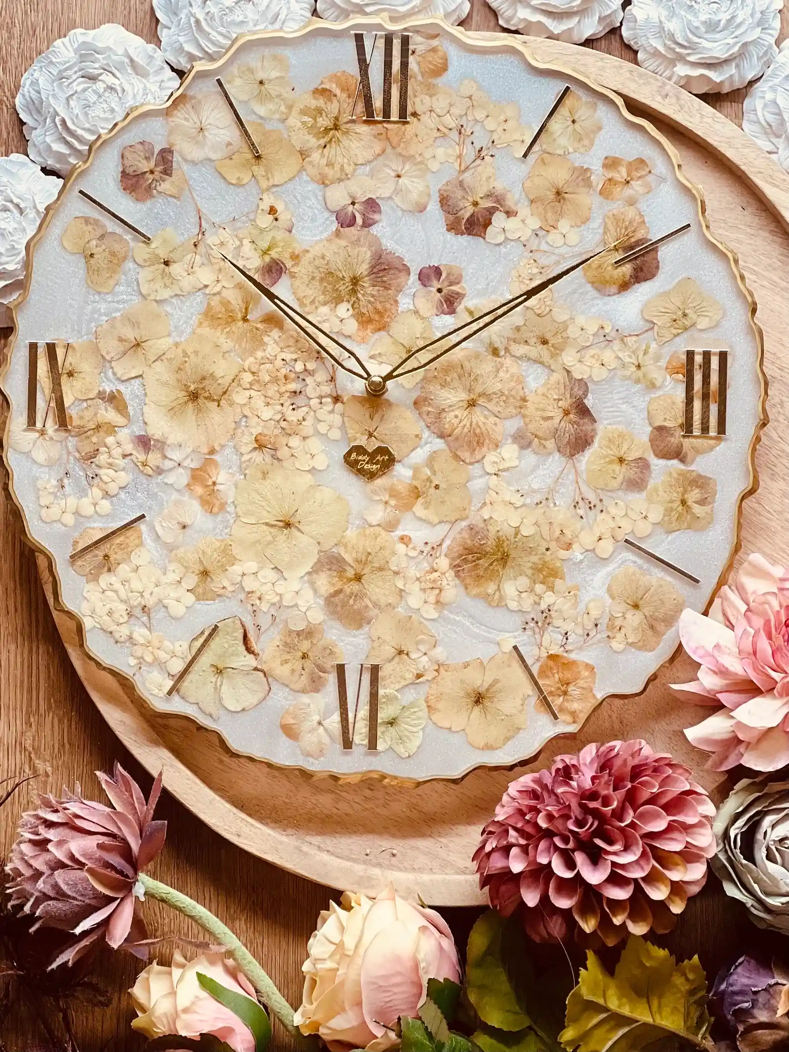 Petals clock